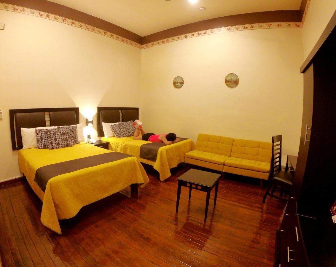 Hotel Providencia Сакатекас Екстер'єр фото